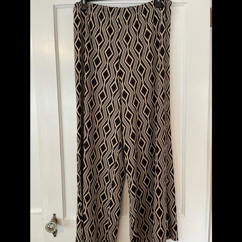 Geometric print palazzo pants